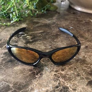 Oakley sunglasses